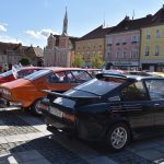 Škodovky 110R Coupé se sjely na soběslavské náměstí. Příznivce mají po celém světě