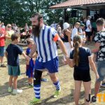 Koller, Řepka nebo Hašek v Kostelci. Den fotbalu přilákal hvězdný Sigi Team, domácí statečně vzdorovali