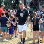 Koller, Řepka nebo Hašek v Kostelci. Den fotbalu přilákal hvězdný Sigi Team, domácí statečně vzdorovali