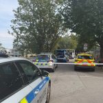 Policie vyšetřuje v Českých Budějovicích násilný čin. Žena po útoku zemřela