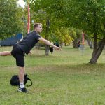 Místo holí létající disky. Prachatický turnaj ukázal rostoucí oblibu discgolfu