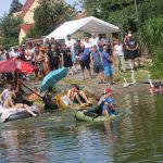 Neckyádu ve Zvíkovském Podhradí doplnily disciplíny na lávce a na laně