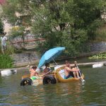 Neckyádu ve Zvíkovském Podhradí doplnily disciplíny na lávce a na laně