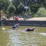 Neckyádu ve Zvíkovském Podhradí doplnily disciplíny na lávce a na laně