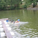 Neckyádu ve Zvíkovském Podhradí doplnily disciplíny na lávce a na laně