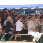 Rekordní návštěvnost na přehlídce dechovek v Bernarticích. Na Český rozhlas jsou lidé naštvaní. Objevují Rádio Dechovka