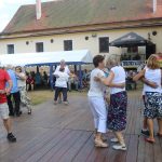 Rekordní návštěvnost na přehlídce dechovek v Bernarticích. Na Český rozhlas jsou lidé naštvaní. Objevují Rádio Dechovka