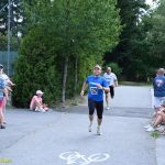 VIDEO: Někteří odvážlivci absolvovali na Krosovém běhu v Plané nad Lužnicí oba závody. Zápolení u řeky Lužnice přilákalo přes šedesát sportovních nadšenců