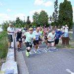 VIDEO: Někteří odvážlivci absolvovali na Krosovém běhu v Plané nad Lužnicí oba závody. Zápolení u řeky Lužnice přilákalo přes šedesát sportovních nadšenců