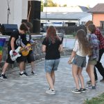 VIDEO: Flat Freaks přilákali publikum, hudební večer v Milevsku uzavřela plzeňská Bonnie