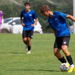 Mokré dál překvapuje. Nováček smetl Kamenný Újezd, Alexa dal hattrick