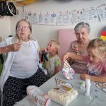 Na zmrzlinku k babičce. Děti z Milísku potěšily seniory