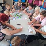 Na zmrzlinku k babičce. Děti z Milísku potěšily seniory