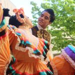 V písecké knihovně vystoupil mexický a slovenský folklórní soubor