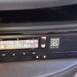 Řidič rakouského autobusu si s dodržováním pravidel hlavu nelámal. Vezl přitom děti