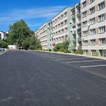 Třetí etapa oprav komunikací na krumlovském Plešivci je hotová