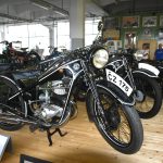 VIDEO: Strakonická přádelna ukrývá stovky vzácných motocyklů ČZ i největší sbírku hraček. Příběhy některých exponátů překvapí