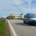 U Strmilova se při předjíždění střetl motorkář s traktorem