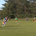 V 8. lize je po smírném šlágru těsno, o patro níž převzali vedení fotbalisté Radenína