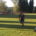 V 8. lize je po smírném šlágru těsno, o patro níž převzali vedení fotbalisté Radenína