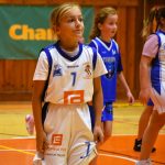Nejmladší strakonické basketbalistky zahájily sezonu výhrou a porážkou