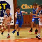 Nejmladší strakonické basketbalistky zahájily sezonu výhrou a porážkou
