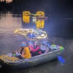 VIDEO: Benátská noc v Borovanech rozzářila vodní hladinu