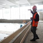 Nahlédli jsme do nového píseckého bazénu. Podívejte se, co vzniká uvnitř