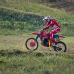 Na Ingilince se vrátil čas zpět. Historické motorky přilákaly přes osmdesát jezdců