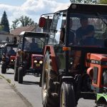 Na traktoriádě v Přehořově napočítali 47 strojů. Nechyběl průjezd ani jízda terénem