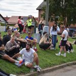VIDEO: Dražický Běho-chod si připsal druhý ročník. Zájem byl ještě větší než loni. Nadační fond P3tule převzal šek na 74 100 korun