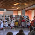 VIDEO: Hotel Zvíkov hostil setkání dětských folklorních souborů z jižních Čech