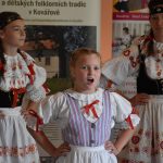 VIDEO: Hotel Zvíkov hostil setkání dětských folklorních souborů z jižních Čech
