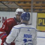 Kohouti na nejlepší celek soutěže nestačili. Rezervu Pardubic táhl výkon gólmana Vondraše