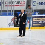 VIDEO: Kohouti museli při domácí premiéře dvakrát dotahovat. K prvnímu vítězství pomohl hattrickem Pavel Novák