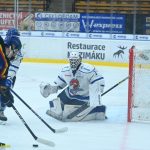 VIDEO: Nevydařená premiéra skončila v derby málem desítkou. Extraligoví dorostenci Tábora na Motor neměli