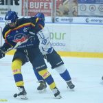 VIDEO: Nevydařená premiéra skončila v derby málem desítkou. Extraligoví dorostenci Tábora na Motor neměli