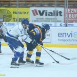 VIDEO: Nevydařená premiéra skončila v derby málem desítkou. Extraligoví dorostenci Tábora na Motor neměli
