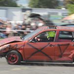 Burácení motorů i pomoc Sebastianovi. Destrukční derby ve Strakonicích ovládli Sova a Dusík