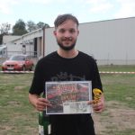 Burácení motorů i pomoc Sebastianovi. Destrukční derby ve Strakonicích ovládli Sova a Dusík