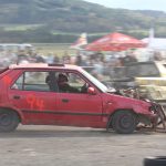 Burácení motorů i pomoc Sebastianovi. Destrukční derby ve Strakonicích ovládli Sova a Dusík