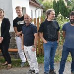 V Květuši slavili opravenou kapličku i kulturní dům. Obě stavby spojují lidi, zaznělo při slavnosti