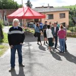 V Květuši slavili opravenou kapličku i kulturní dům. Obě stavby spojují lidi, zaznělo při slavnosti