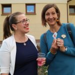 Most sbližování spojil umění, lidi i pomoc. V Milevsku se prodala většina obrazů