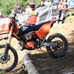 VIDEO: Roman Körber je posedmé králem Strmého vrchu! Jezdec Motosportu Chýnov porazil těsně Marka Wünsche
