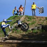 VIDEO: Roman Körber je posedmé králem Strmého vrchu! Jezdec Motosportu Chýnov porazil těsně Marka Wünsche