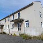 Čtvrt století bez vojáků. Areál U Sloupů se proměnil z kasáren v živou, ale neuspořádanou lokalitu