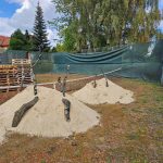 Děti si dovedou hrát i jinak. Jindřichův Hradec má nové hřiště, které mění pravidla
