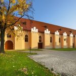 Firemní akce nemusí být jen konferenční místnost. Resort Panství Bechyně spojuje práci se zážitky.