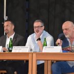VIDEO: V Chýnově to chvílemi jiskřilo. Kompletní záznam předvolební debaty